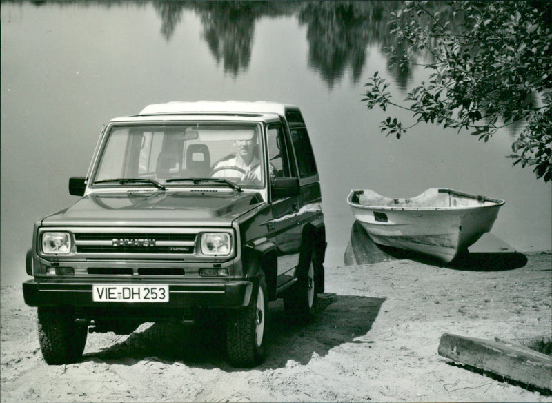 Daihatsu Rocky - Vintage Photograph