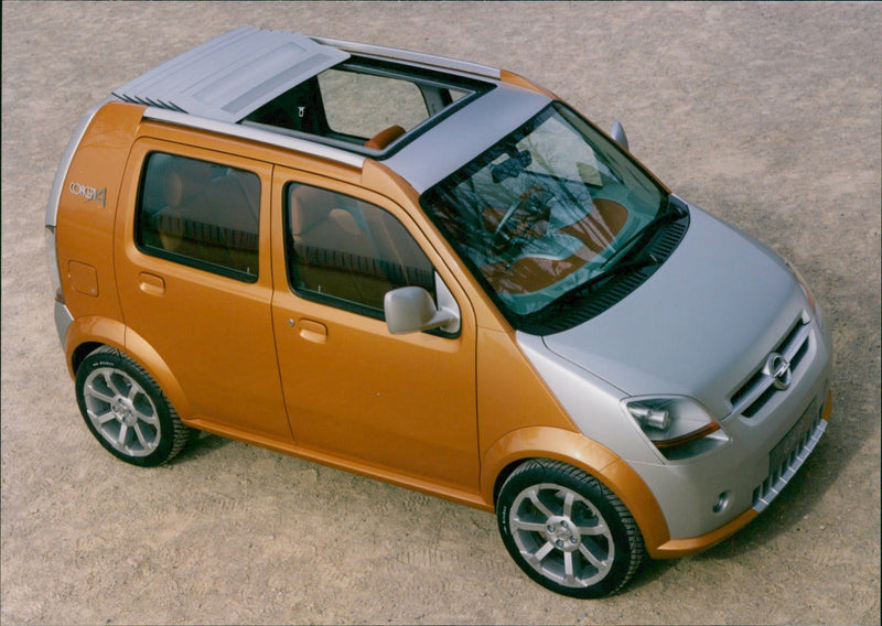 1999 Opel Concept A - Vintage Photograph