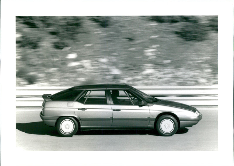 Citroen XM - Vintage Photograph