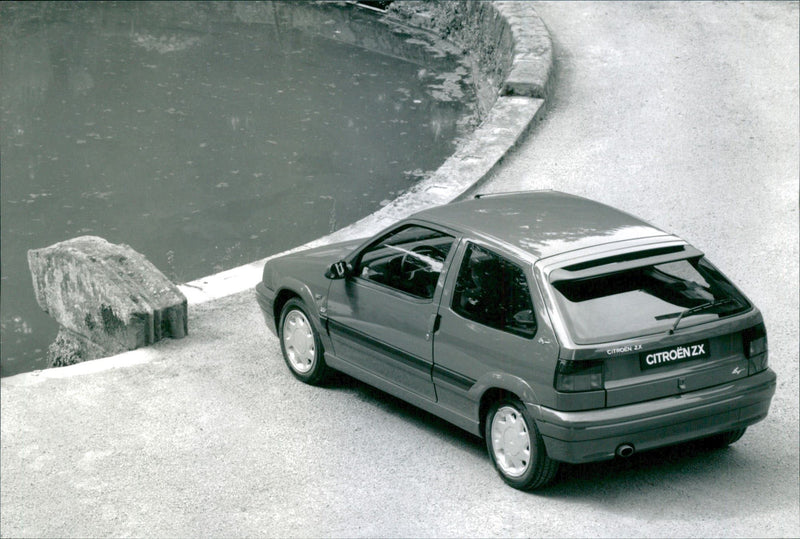 Citroen ZX 16V - Vintage Photograph