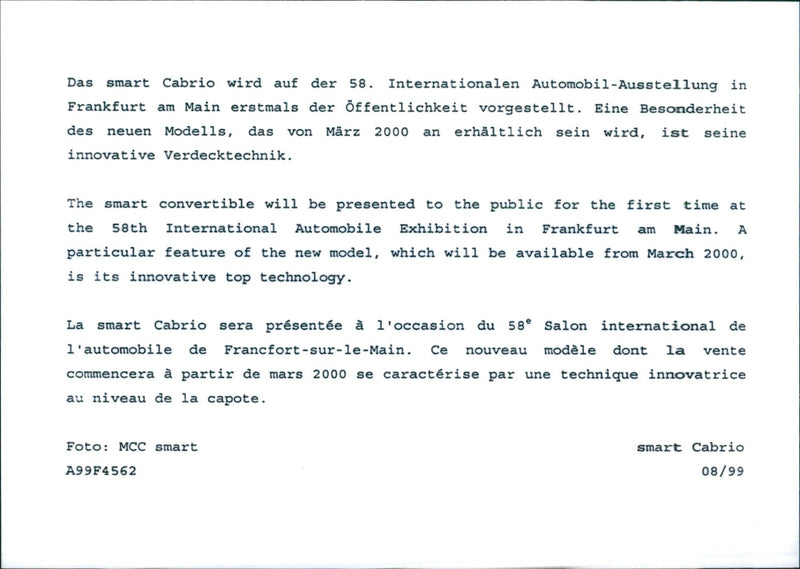 MCC Smart Cabrio - Vintage Photograph