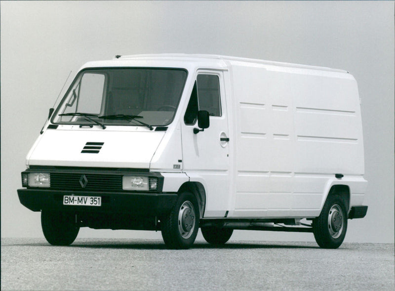 1992 Renault Master - Vintage Photograph