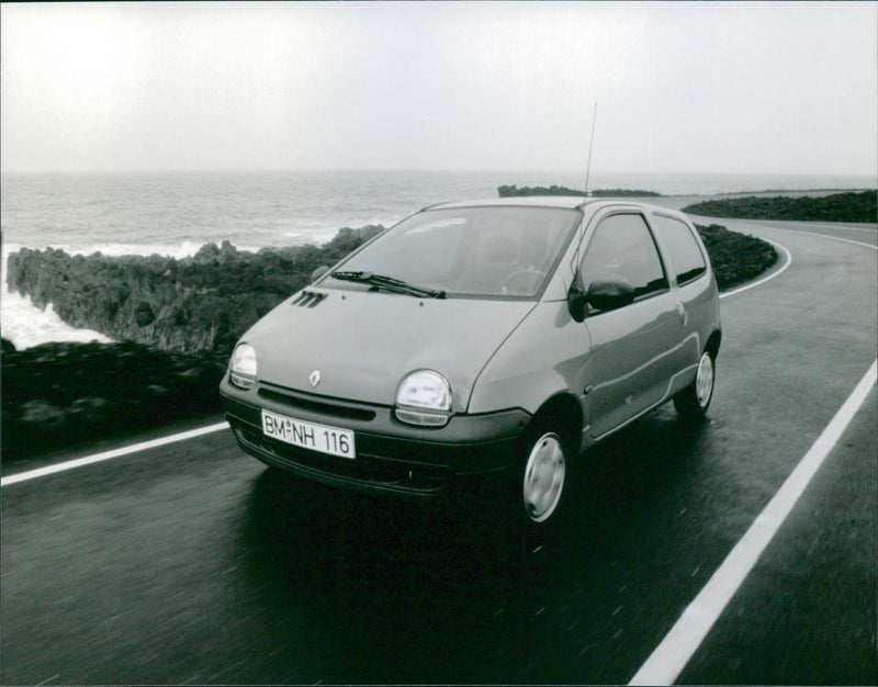 Renault Twingo - Vintage Photograph