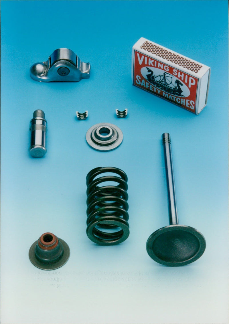 Opel 2000 - Vintage Photograph