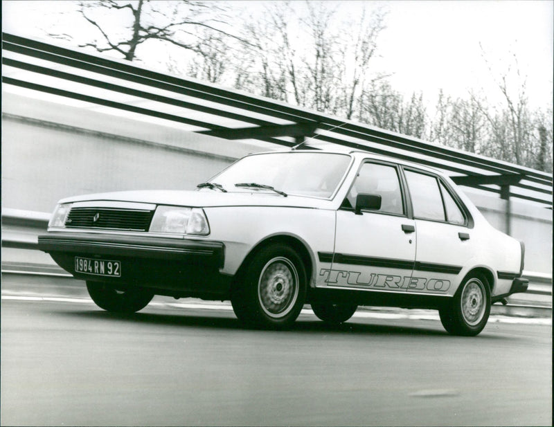 Renault 18 Turbo - Vintage Photograph