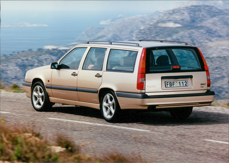 Volvo 850 TDY - Vintage Photograph