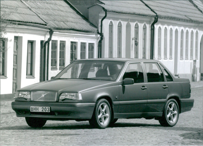 Volvo 850 TDI - Vintage Photograph