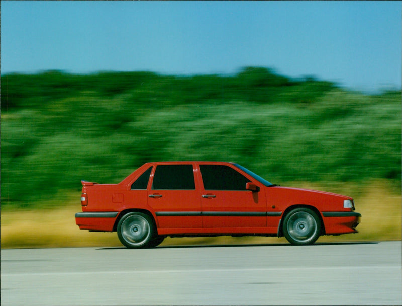 Volvo 850 - Vintage Photograph