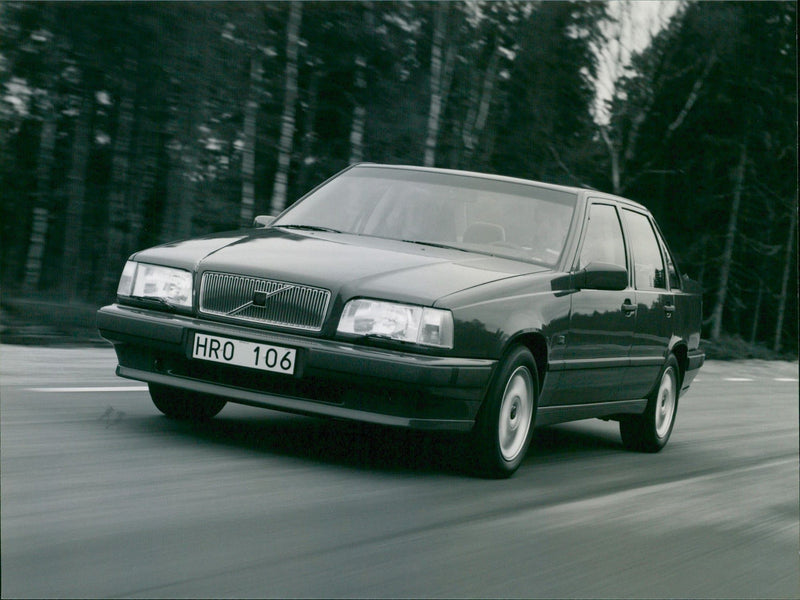 Volvo 850 GL - Vintage Photograph