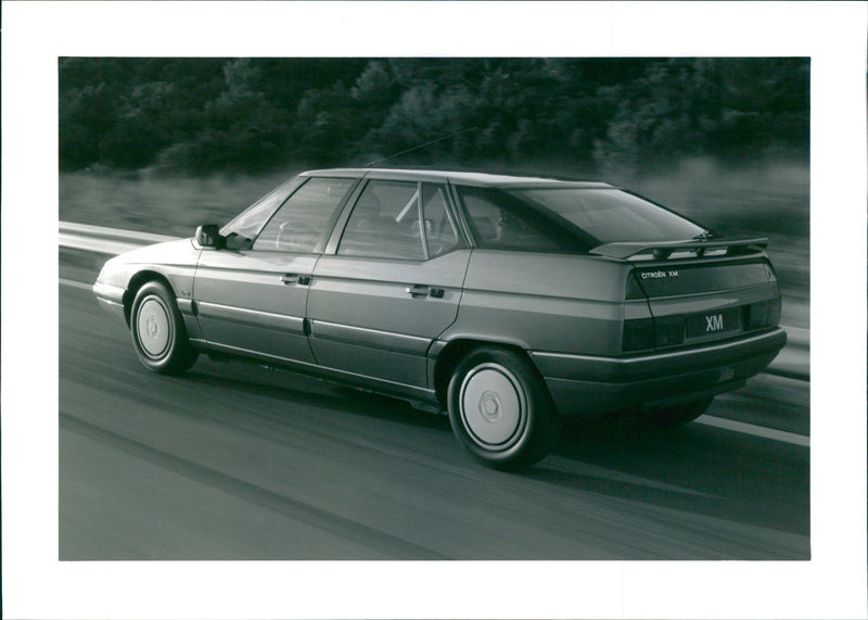 1989 Citroen XM - Vintage Photograph