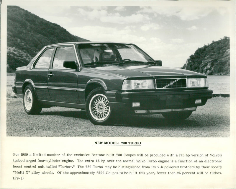 1989 Volvo 780 Turbo - Vintage Photograph