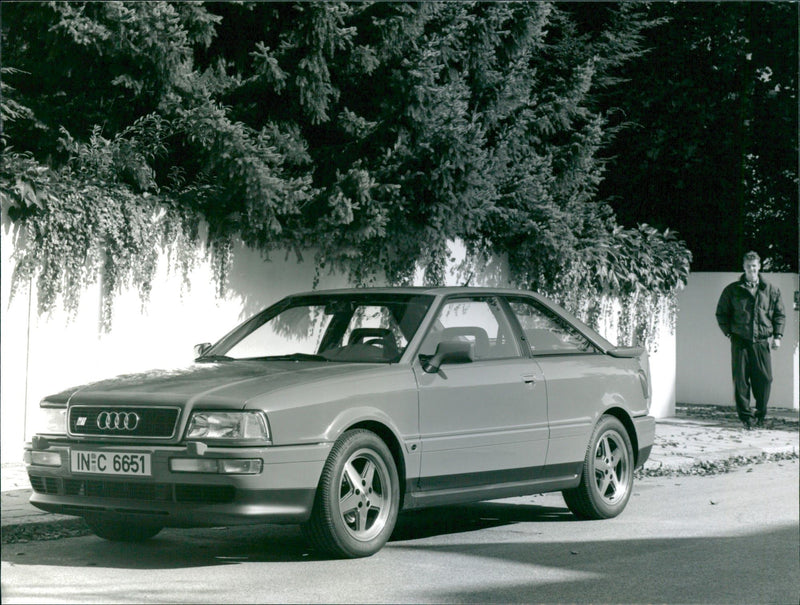 Audi Coupe S2 - Vintage Photograph