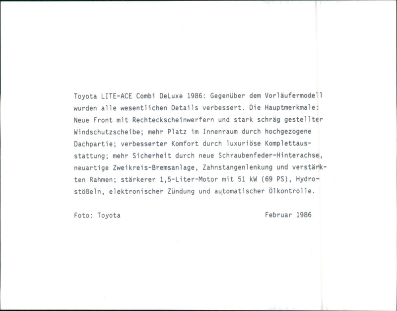 Toyota LITE-ACE - Vintage Photograph