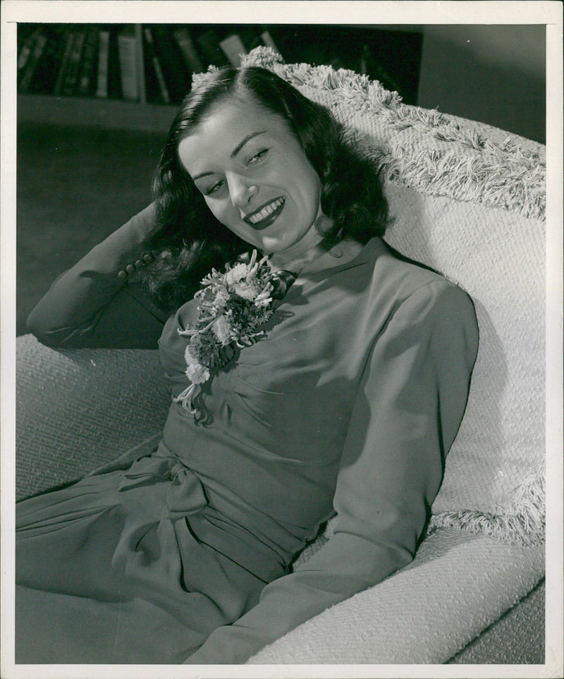 Ella Raines - Vintage Photograph