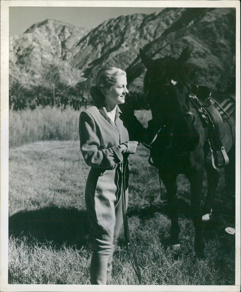 Joan Fontaine - Vintage Photograph