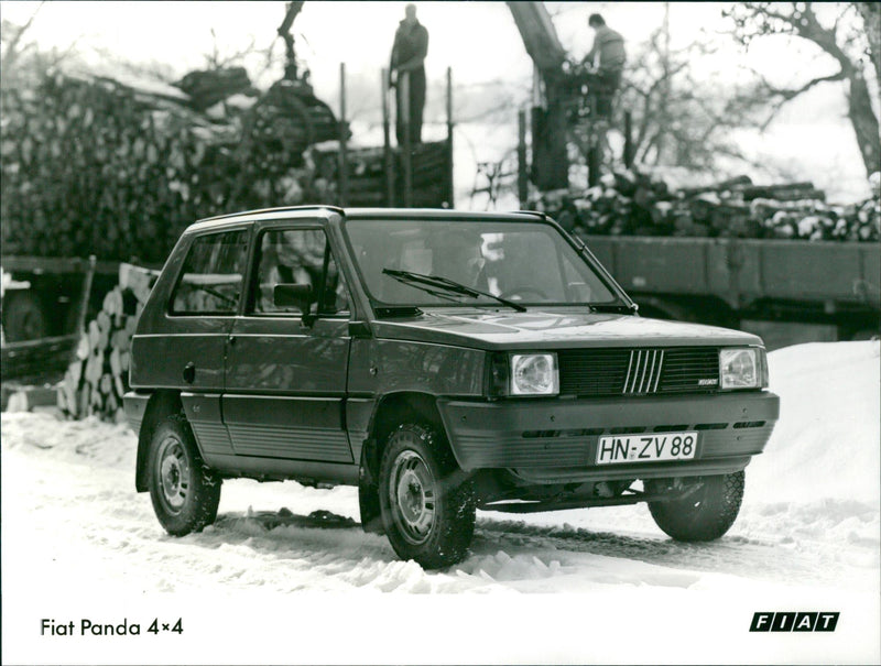 Fiat Panda 4 × 4 - Vintage Photograph