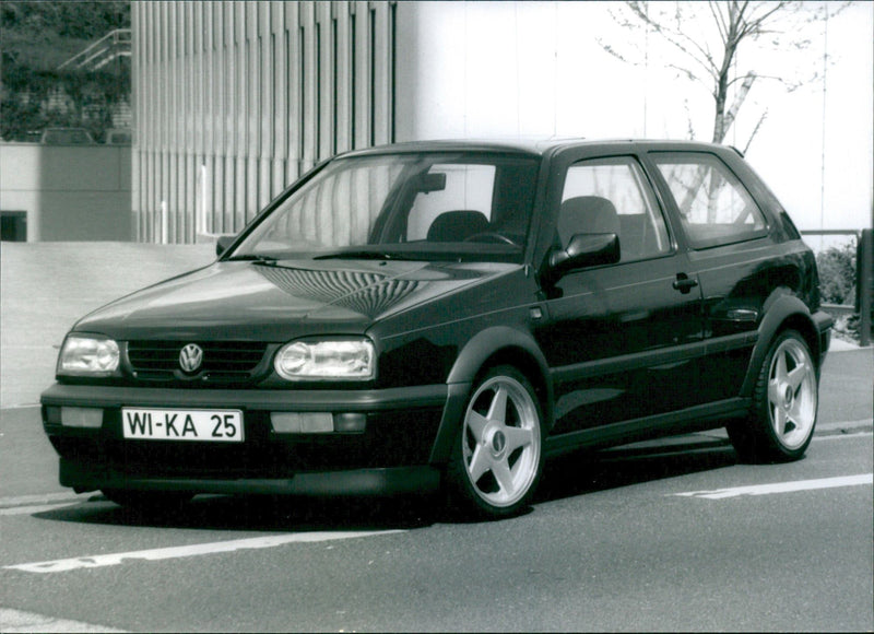 Kamei Car-Styling - Vintage Photograph