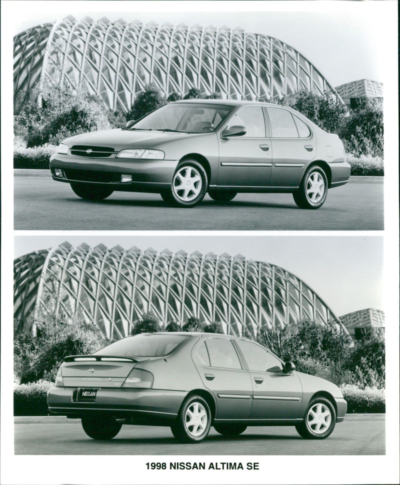 1998 Nissan Altima SE. - Vintage Photograph