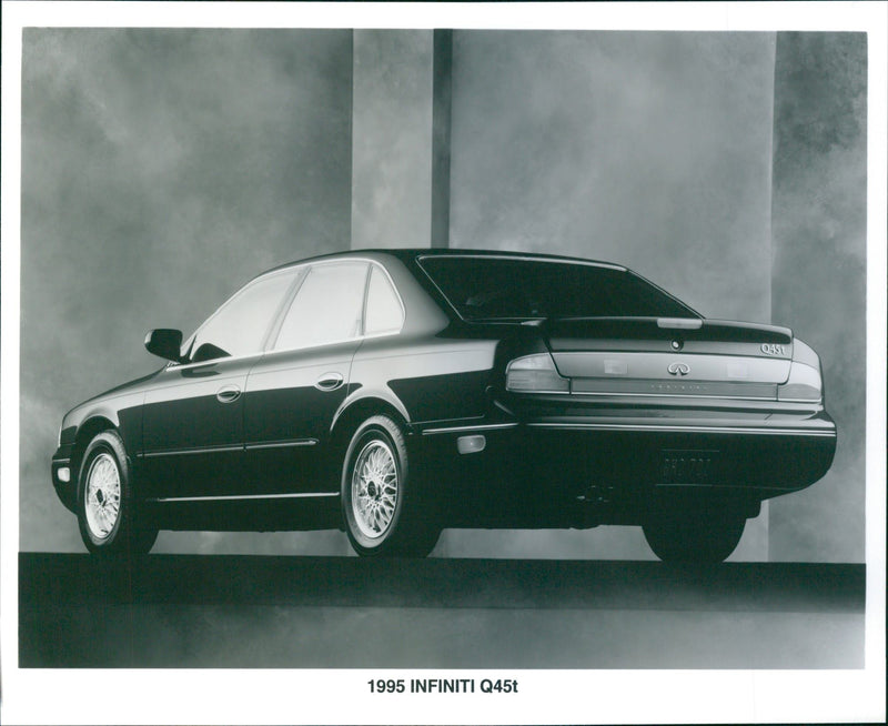 1995 Infiniti Q45t - Vintage Photograph