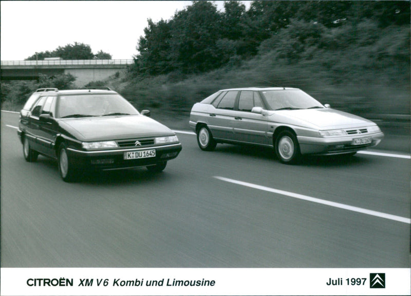 CITROËN XM V6 station wagon and sedan - Vintage Photograph