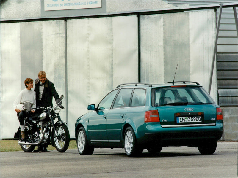 1998 Audi A6 Avant - Vintage Photograph