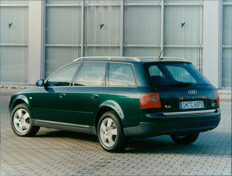 1998 Audi A6 Avant 2.7T - Vintage Photograph