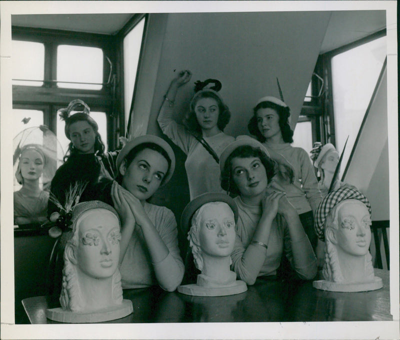 Mannequin heads - Vintage Photograph