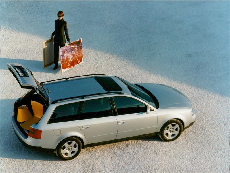 1998 Audi A6 Avant - Vintage Photograph