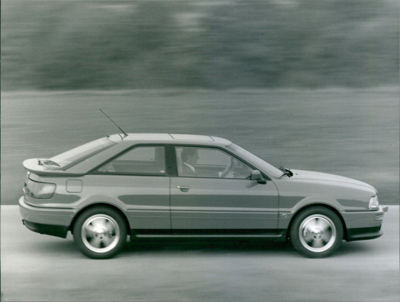 Audi Coupe S2 - Vintage Photograph