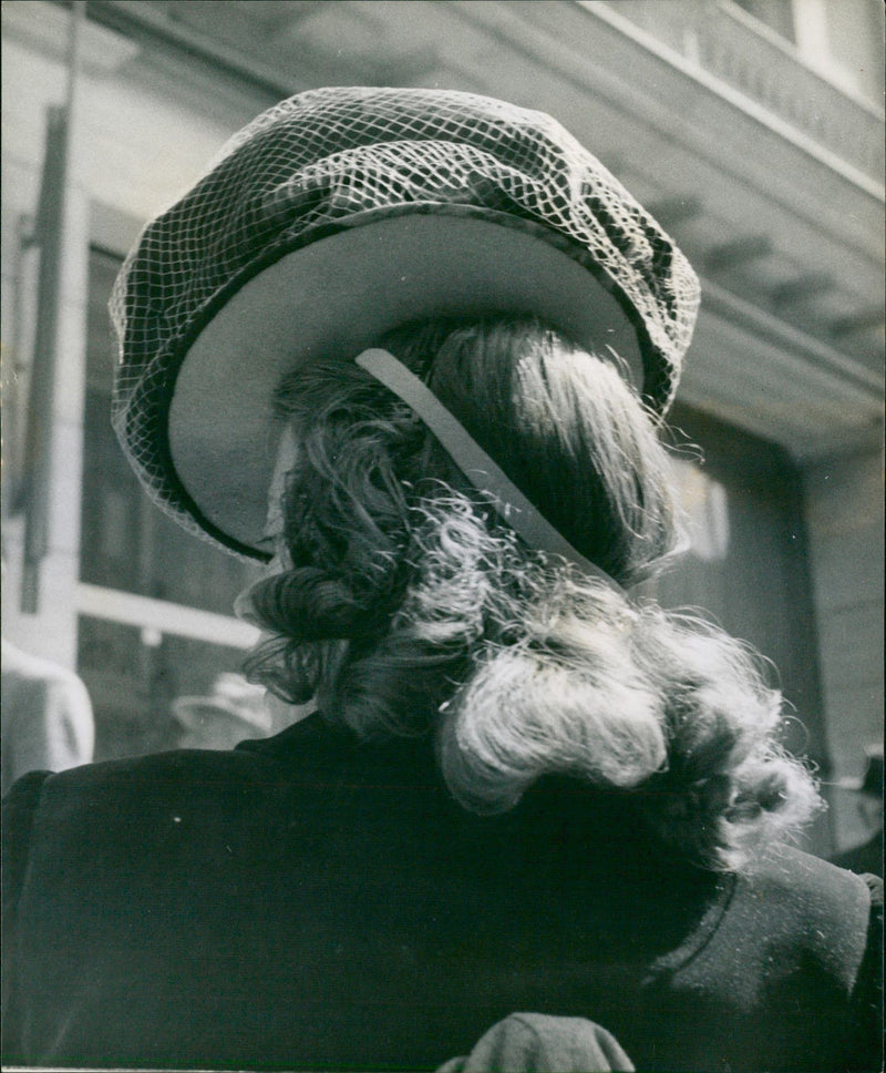 Fashion on parade in Rome - Vintage Photograph