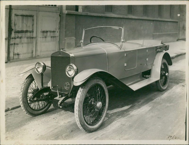1930's convertible car - Vintage Photograph