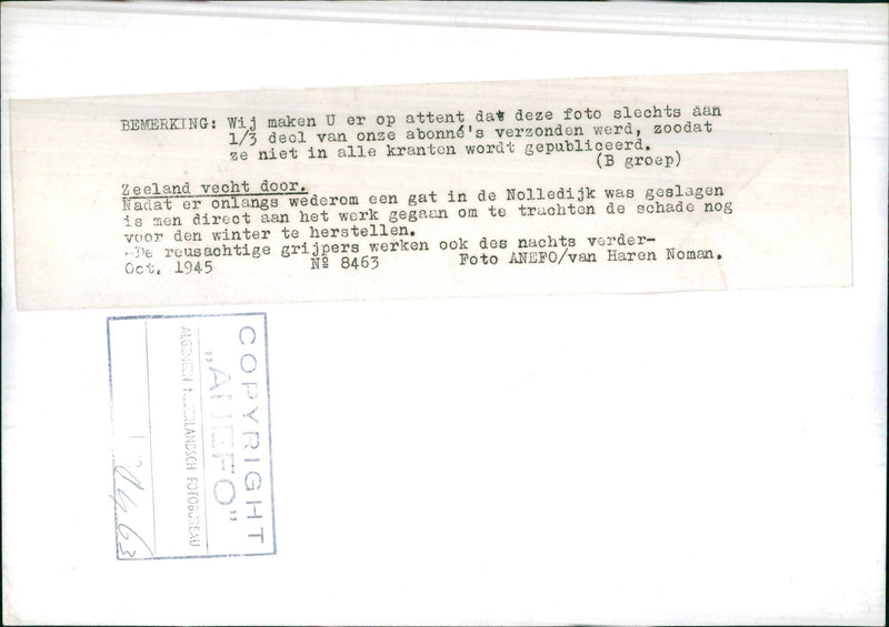 Repairing the gap in the damaged Nolledijk - Vintage Photograph