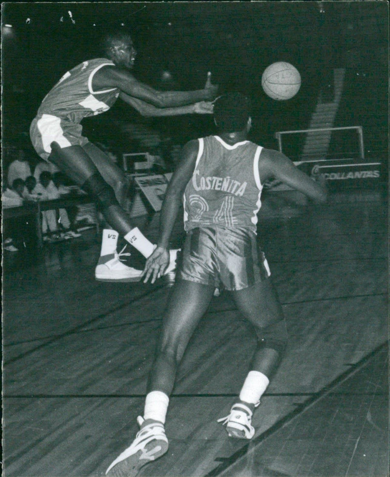 Sprite cup Basketball 1989 - Vintage Photograph