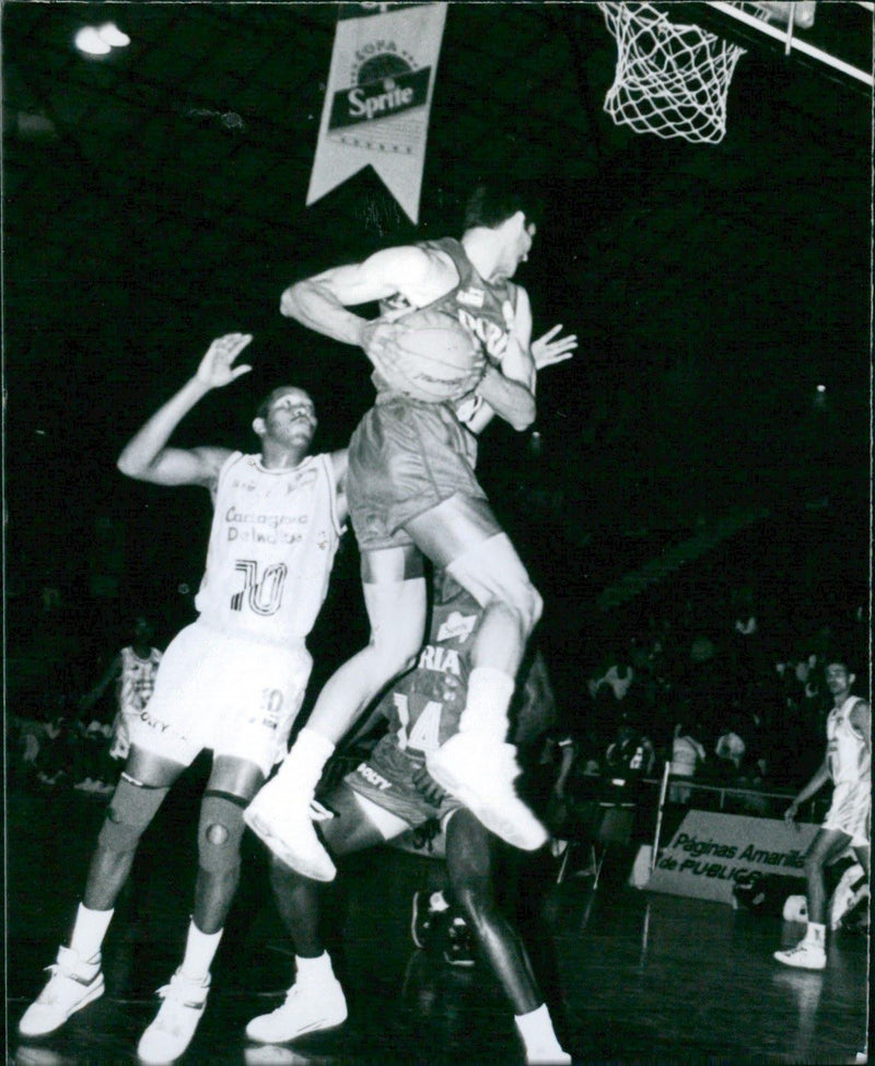 Sprite cup Basketball 1991 - Vintage Photograph