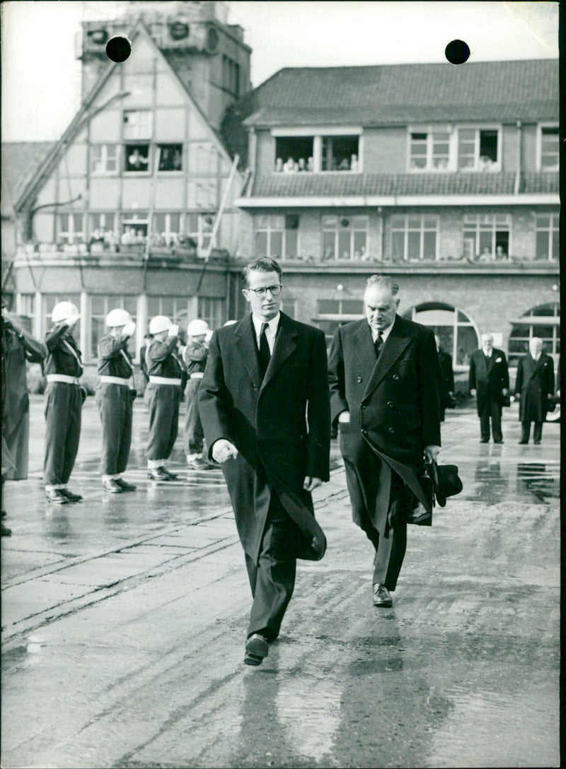 The King leaves for Norway - Vintage Photograph