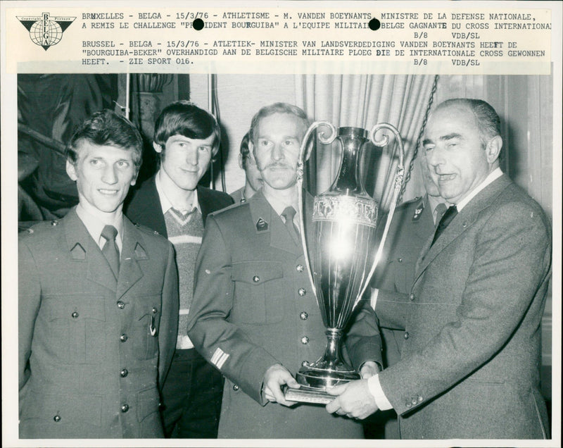 Vanden Boeynants hands over the 'Bourguiba-Trophy' - Vintage Photograph