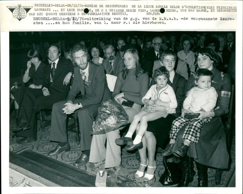 Award ceremony for the Belgian athletics organization. - Vintage Photograph