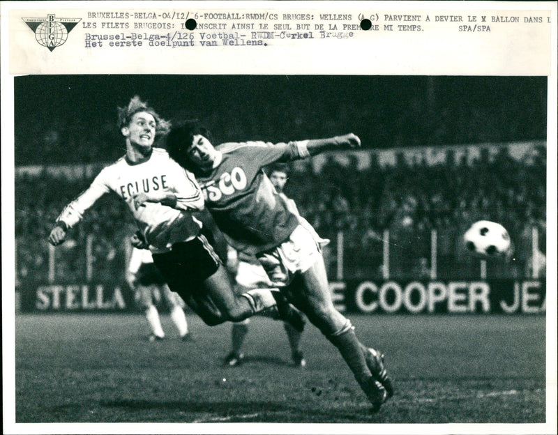 Belgian soccer: RWDM vs Cercle Brugge - Vintage Photograph