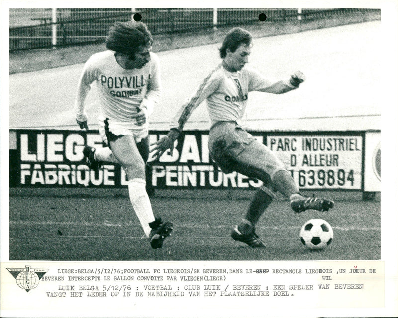 Belgian Soccer: FC Liegeois vs SK beveren - Vintage Photograph