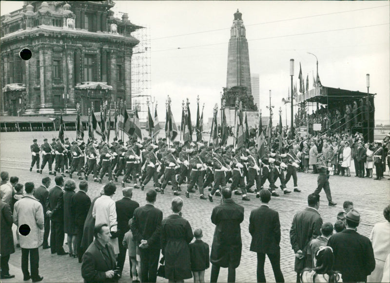 Troops in front of the Monument of the Infantry in Brussels - Vintage Photograph