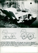 Technical details of the "Terraplane", an amphibious vehicle - Vintage Photograph