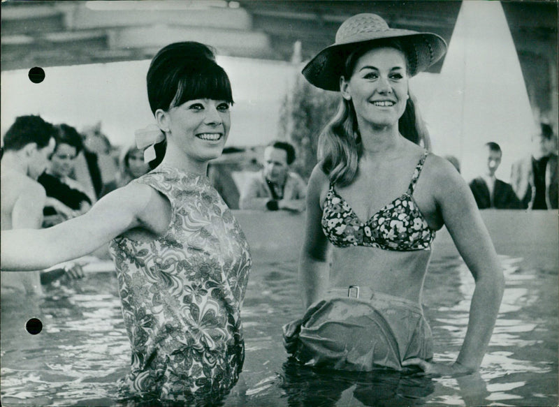 Two German models at a fashion exhibition in Hamburg - Vintage Photograph