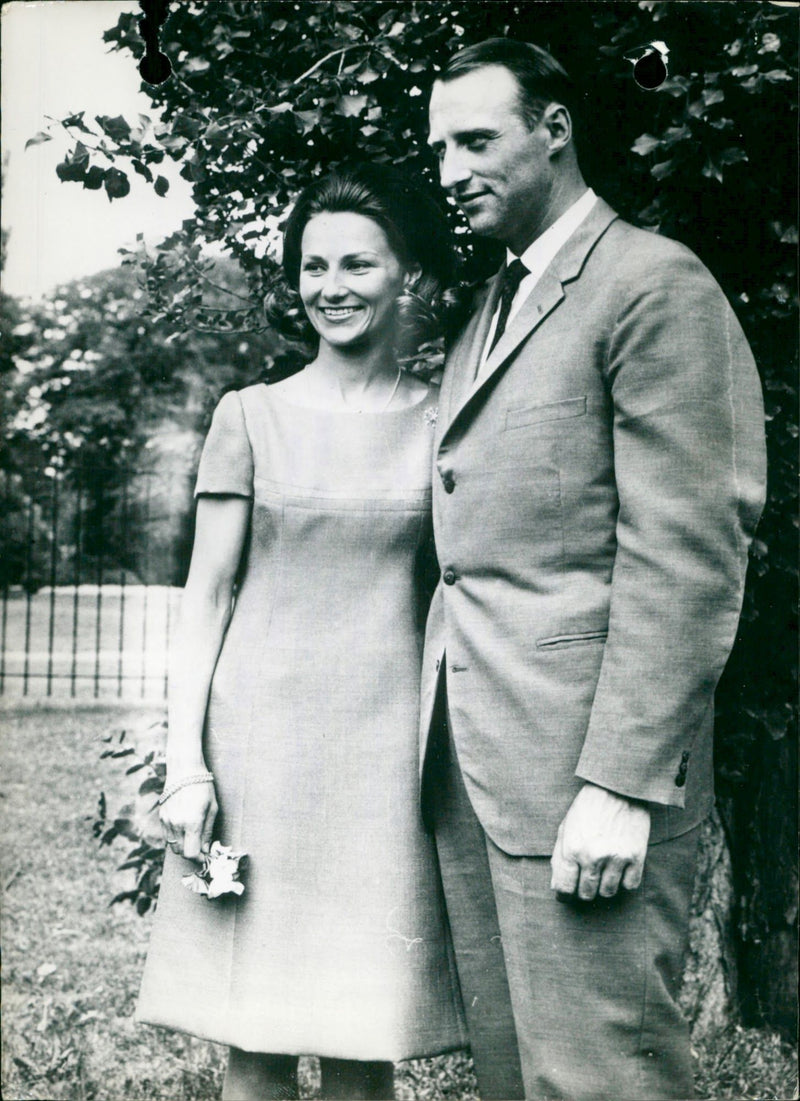 Crown Prince Harald will marry Sonja Haraldsen - Vintage Photograph