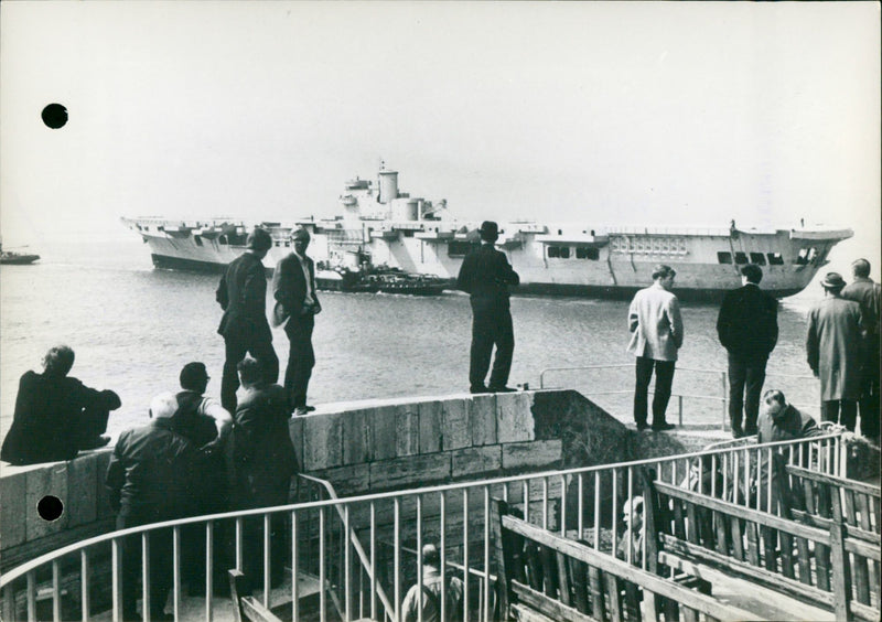 British aircraft carrier "Leviathan". - Vintage Photograph