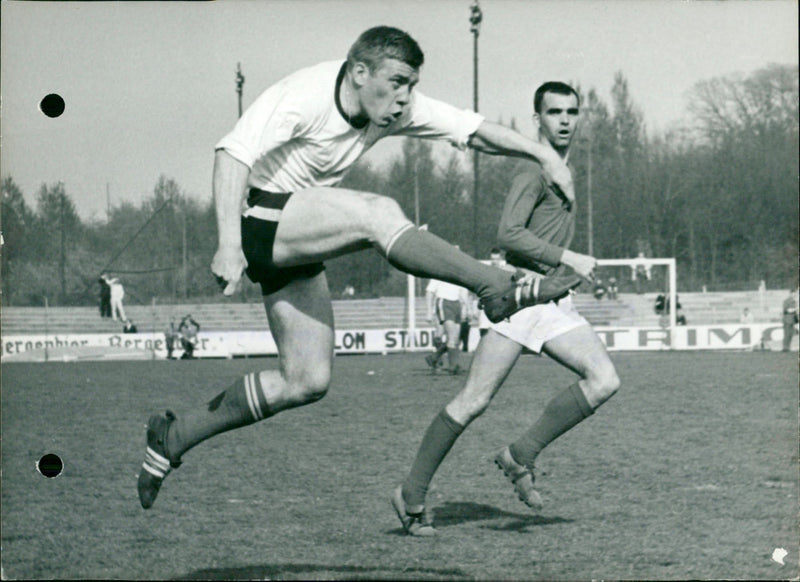 Belgian Football: Racing White- Waregem - Vintage Photograph