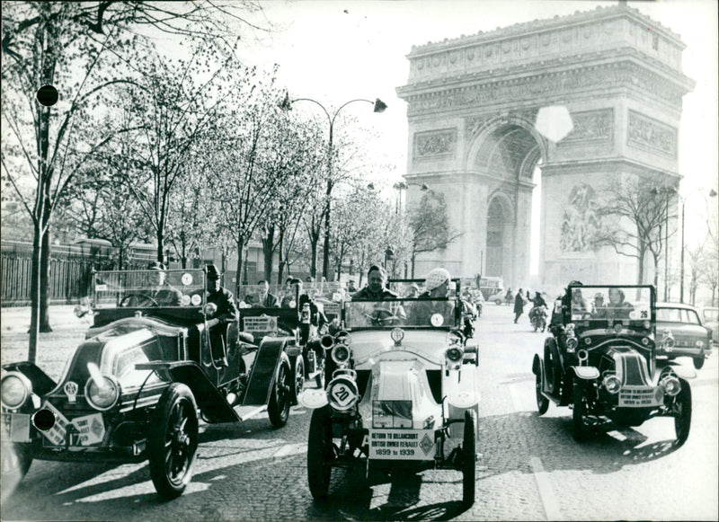 Renault old timers in Paris - Vintage Photograph