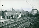 FEVRIER OGTS FAILURE VOICI VUE PARIS TRIESTE PUB BRAILLEMENT TRAIN - Vintage Photograph