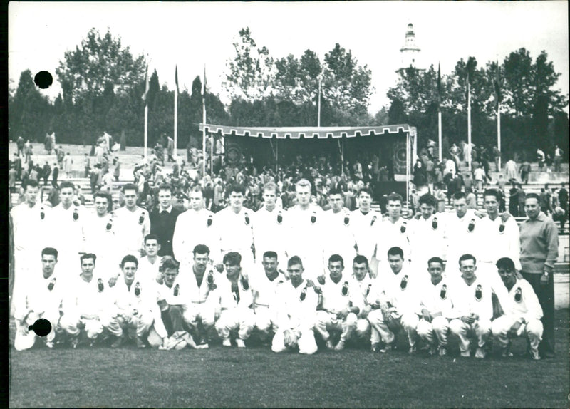 The Belgian Team at the International championship in Spain. - Vintage Photograph