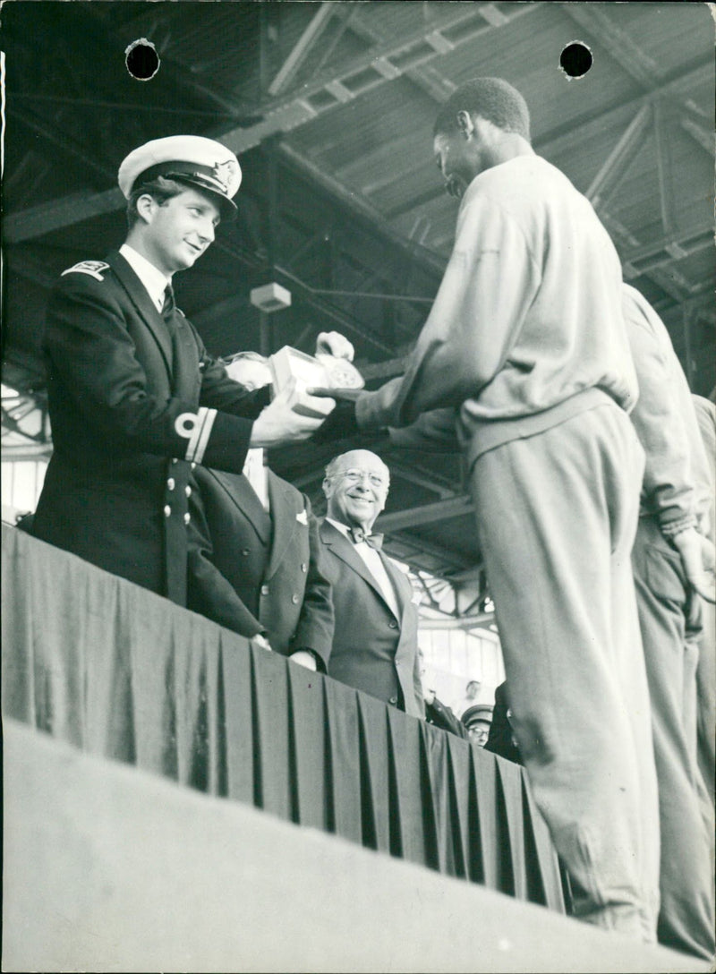 Prince Albert handing an award to the French man Dibonda - Vintage Photograph