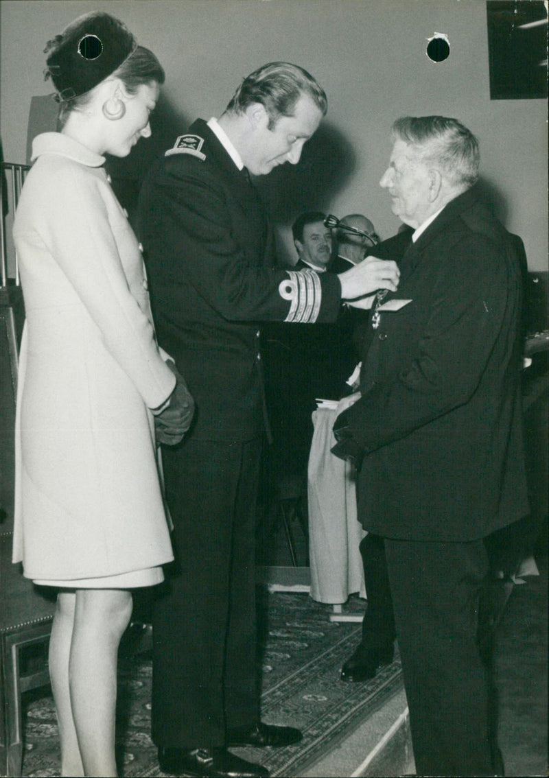 Mr. De Meyer received the Insignia from Prince Albert. - Vintage Photograph